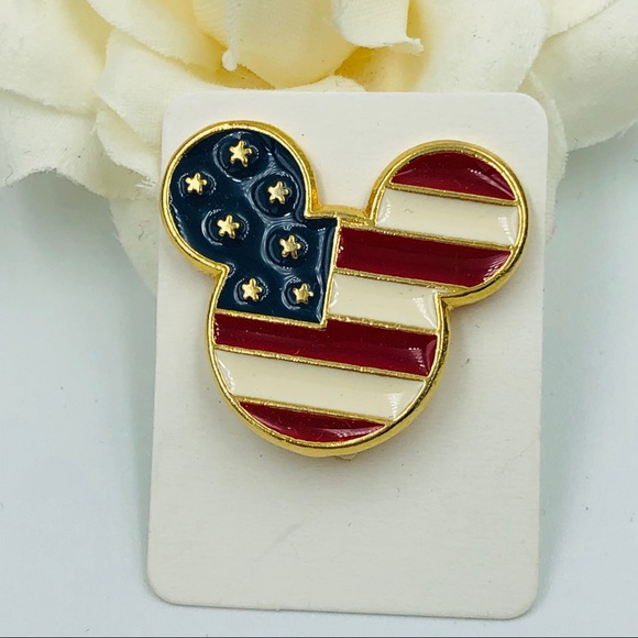 Mickey Mouse Lapel Pin Flag Patriotic Stars Stripe - Picture 1 of 3